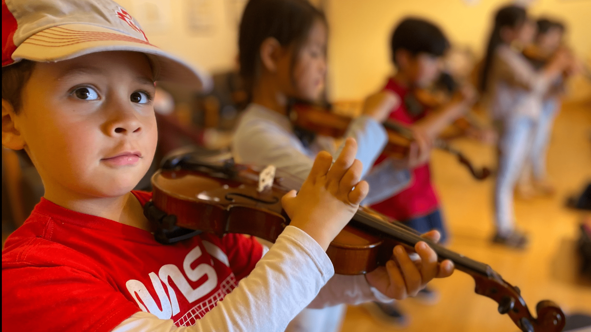 CBS8: Villa Musica Offers Free Violin Lessons to Low-Income Neighborhoods